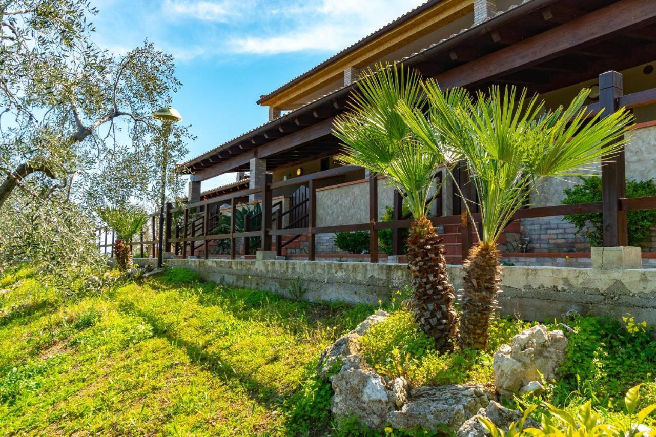 Villa Mapa - Appartamenti Vicino Al Mare Vieste Exterior foto